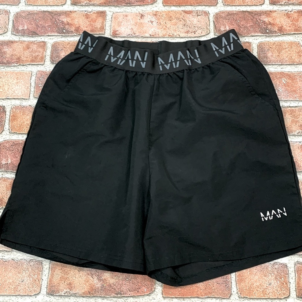 Men’s atheltic shorts from MAN Size Small